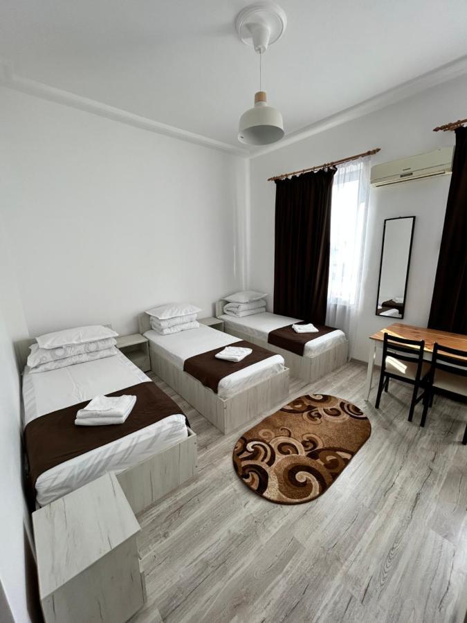 Hotel Continental City Center ยาช ภายนอก รูปภาพ