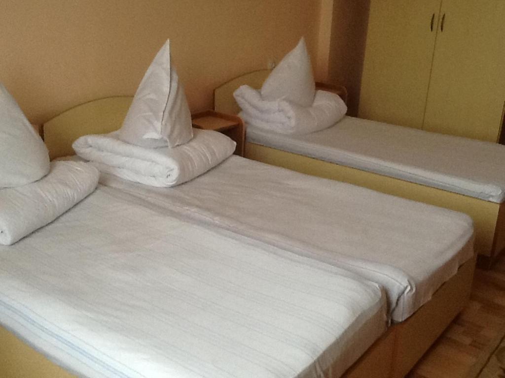 Hotel Continental City Center ยาช ห้อง รูปภาพ