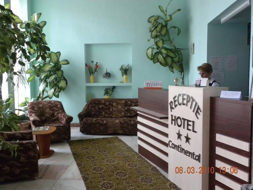 Hotel Continental City Center ยาช ภายนอก รูปภาพ